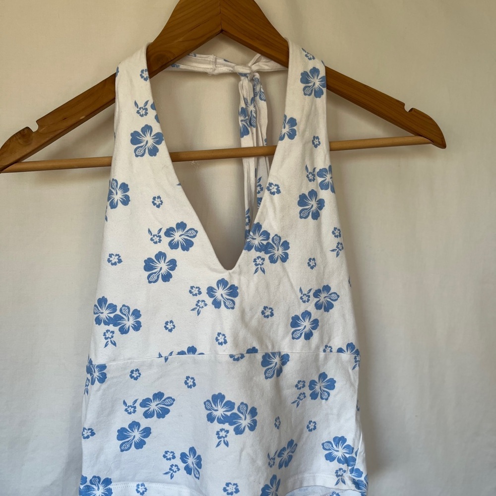 Hollister Women’s Medium White with Blue flowers halter Crop Top